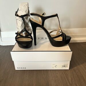 COPY - Brand New Women’s Guess Platform Heals